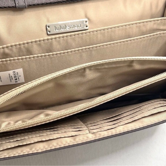 Lululemon Athletica  taupe wallet clutch - Picture 10 of 12